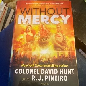 Without mercy by colonel David hunt‎
